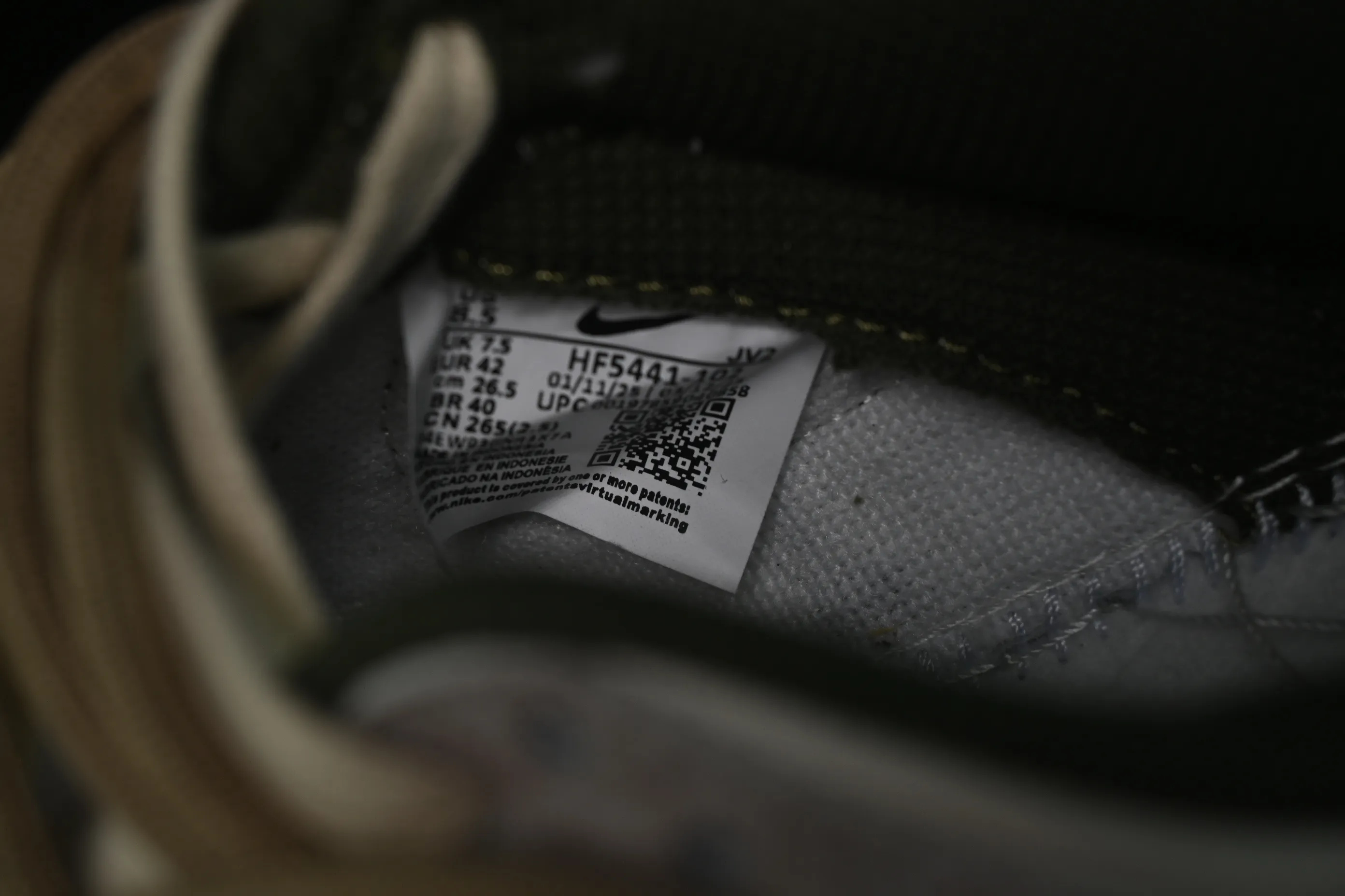 All categories Nk SB Dunk Series Nk SB Dunk Low High-end customized low-top sneakers Nike SB Dunk Low straps Anniversary high-end customized low-top casual sneakers HF5441-102